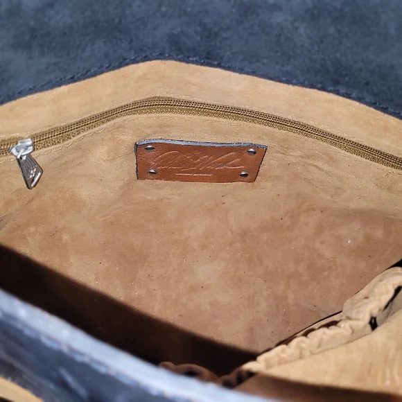 Patricia Nash Black Shoulder Bag with Elegant Silver Accents - Picture 6 of 8